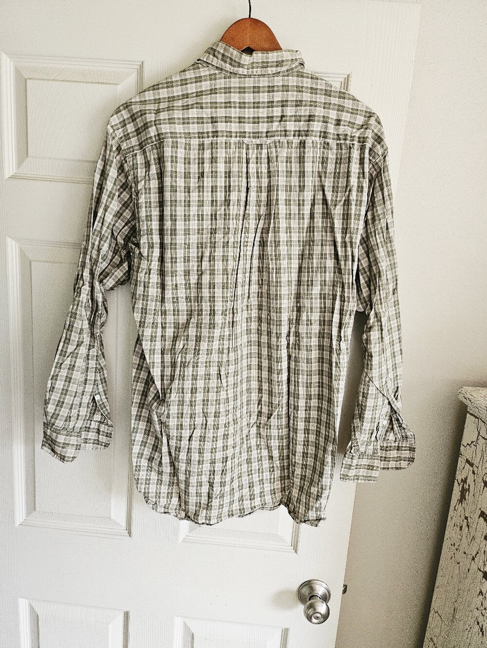Nautica M Green Button Up Excellent Used Condition - Picture 3 of 4